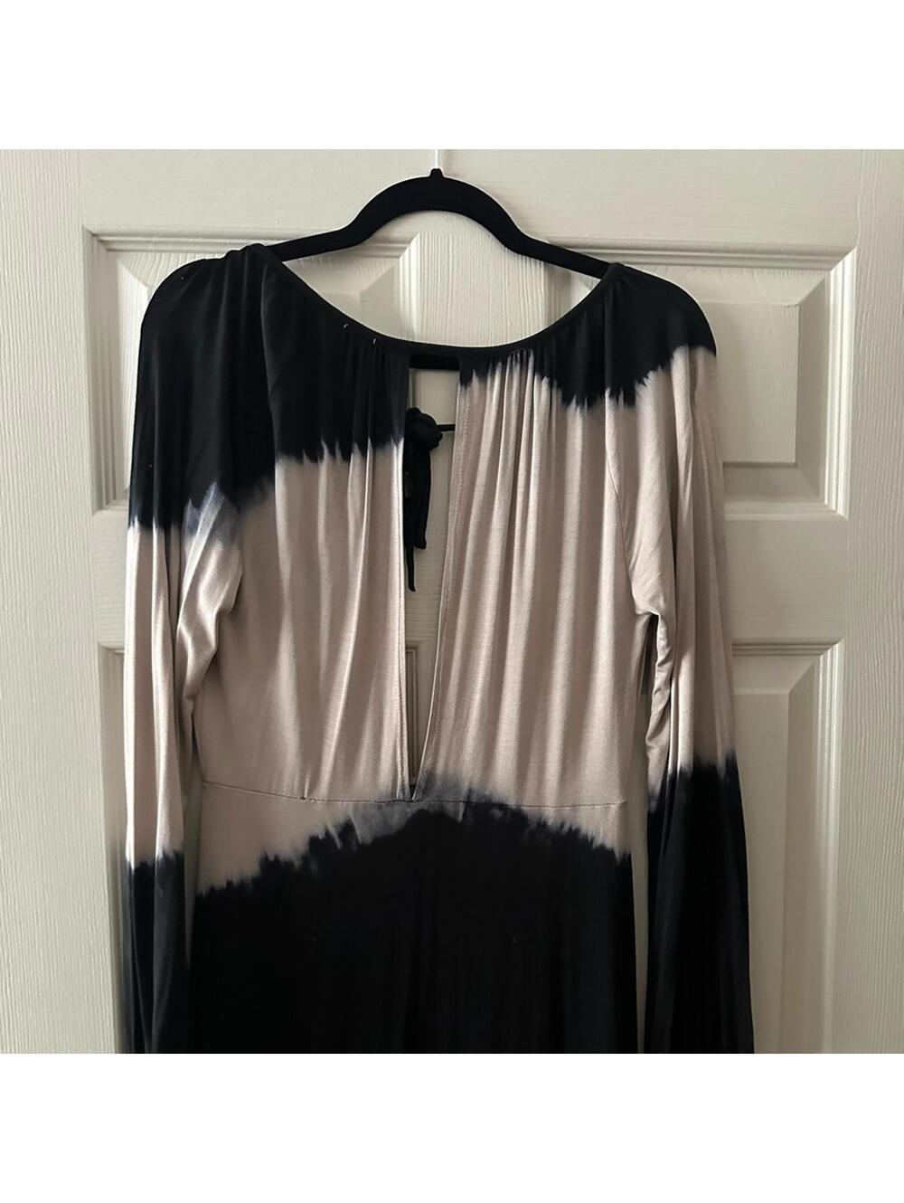 GO Couture Black and Beige Tie-Dye Maxi Dress - Size Large [COPY]